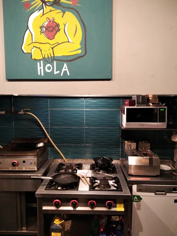 HOLA Tapas Bar - 2