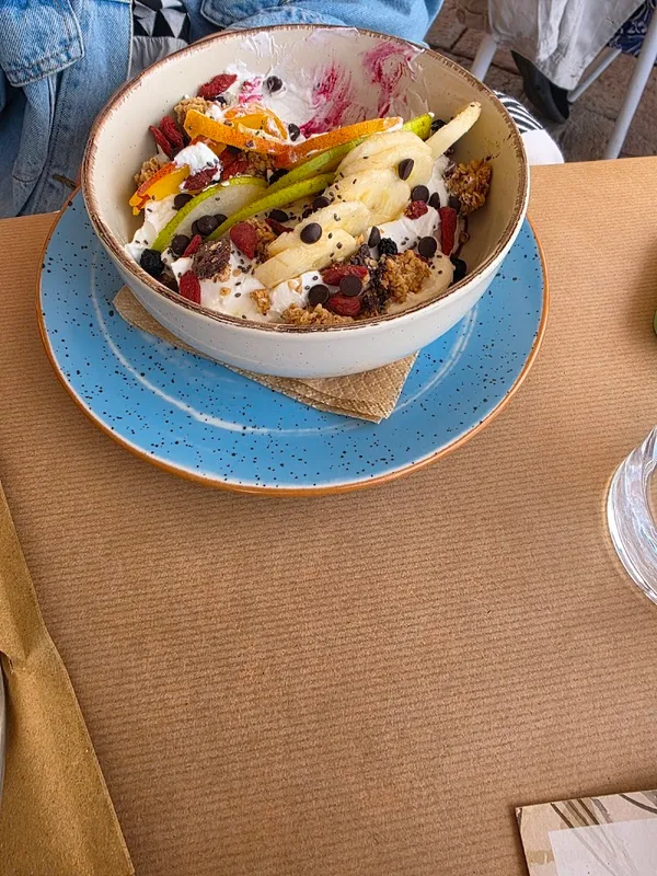 Plateia Cafe Bar Restaurant - 5