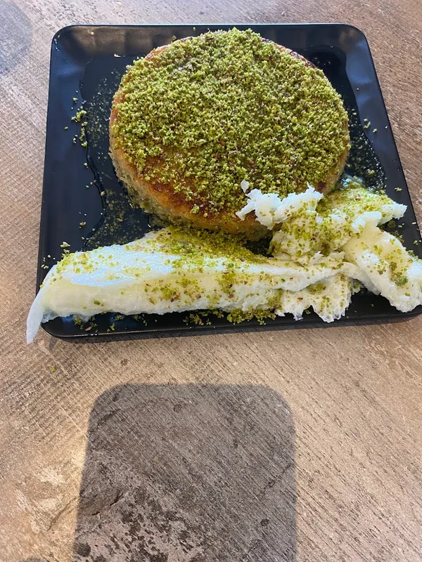 Çınaraltı Künefe Yusuf Usta - 4