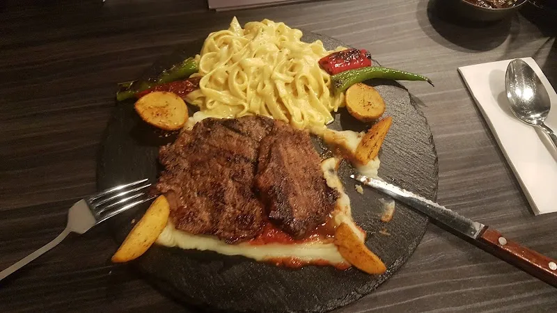 Cafésolo Restaurant Patisserie - 4