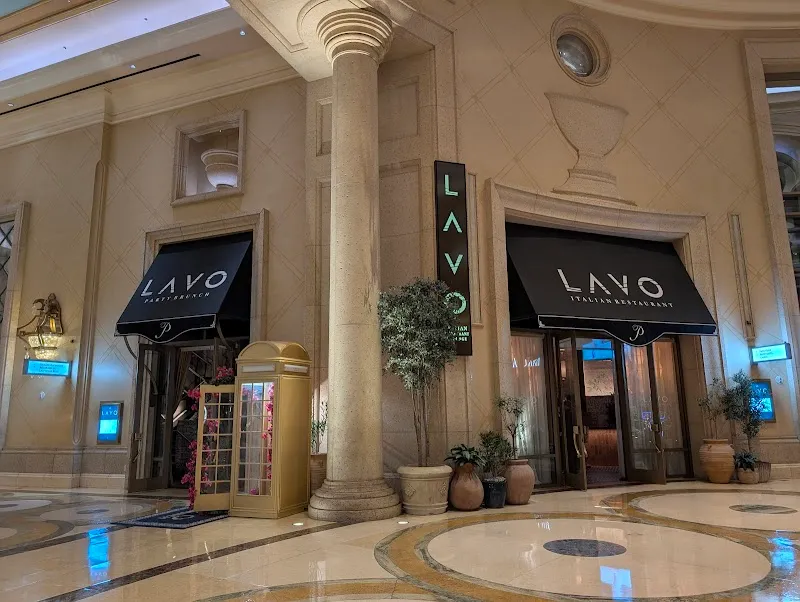 LAVO Italian Restaurant - 4