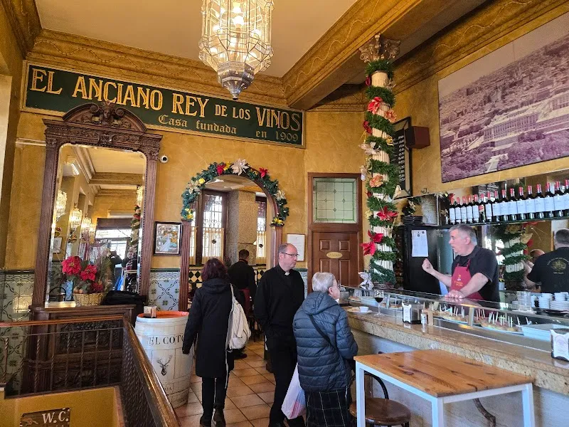 El Anciano Rey de los Vinos - 5