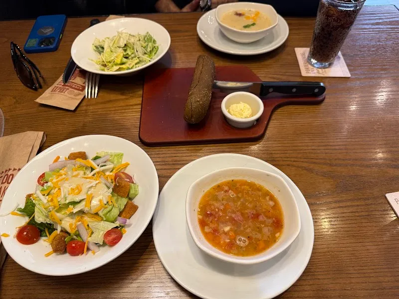 اوت باك ستيك هاوس Outback Steakhouse - 3