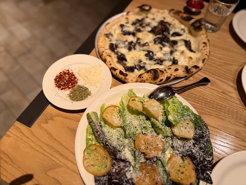 Gjelina Las Vegas - 3