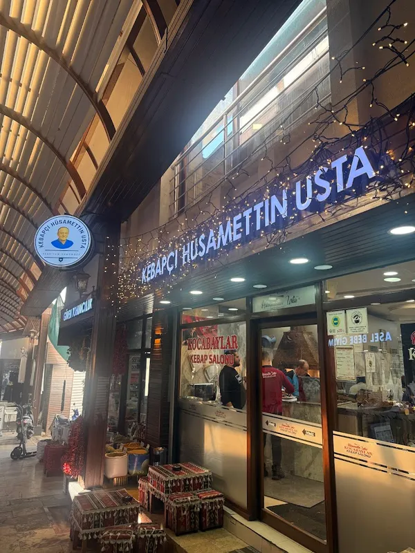 Hüsamettin Usta Kocabaylar Kebap Salonu - 5