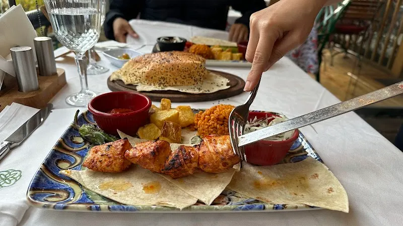 Garden 1897 Restaurant - 4