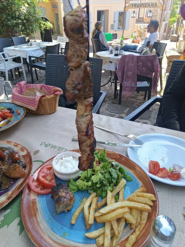 Tropicana Platanos - 4