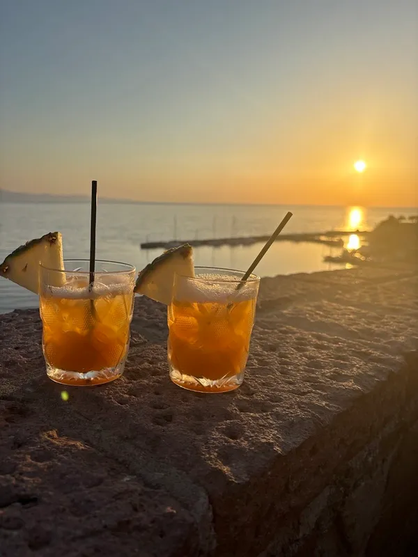 Pirates Cafe - Bar - 3