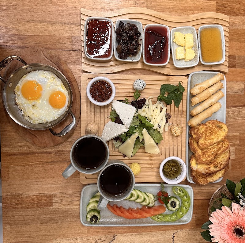 FABESCO RESTAURANT & CAFE - 3