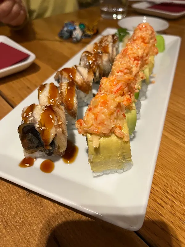 Miyabi Sushi & Japanese Grill Bar - 4