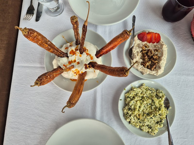 Garson Şükrü Aile Restaurant - 3