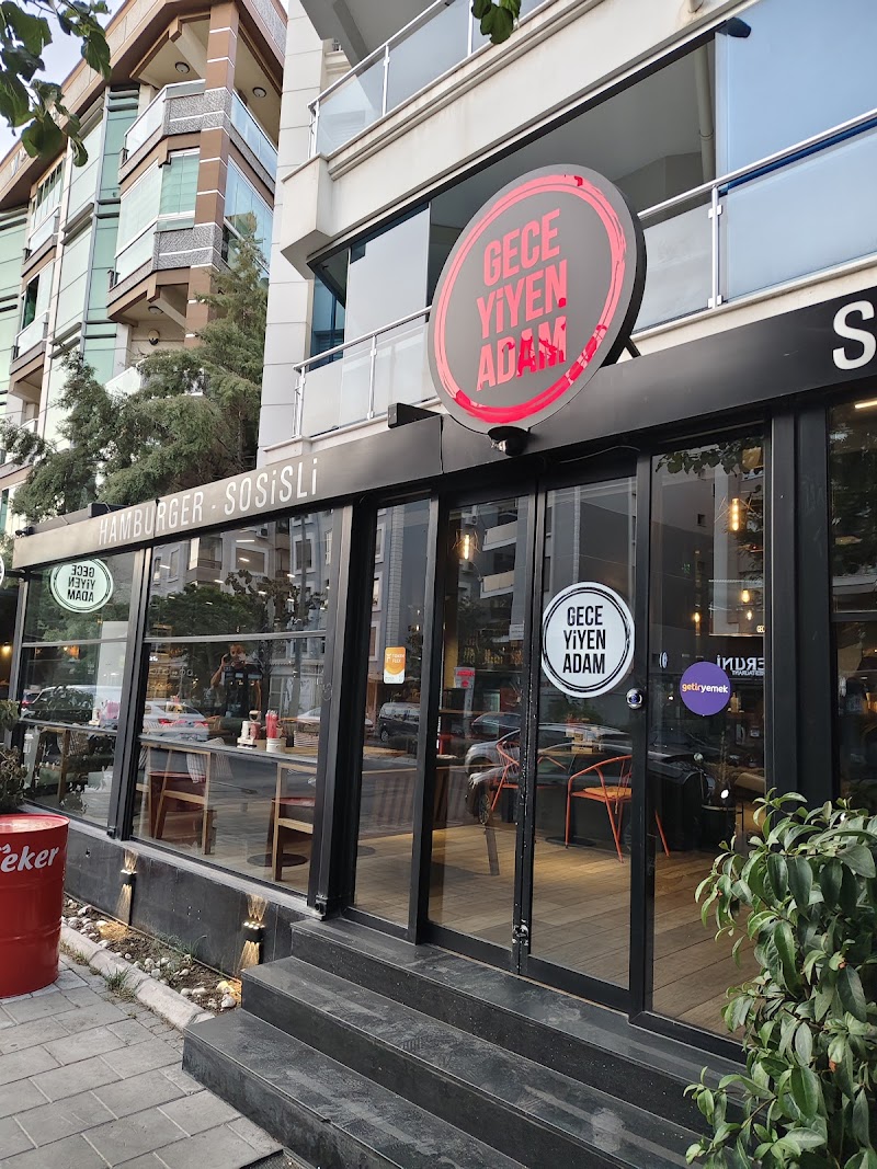 Gece Yiyen Adam Bostanlı - 2