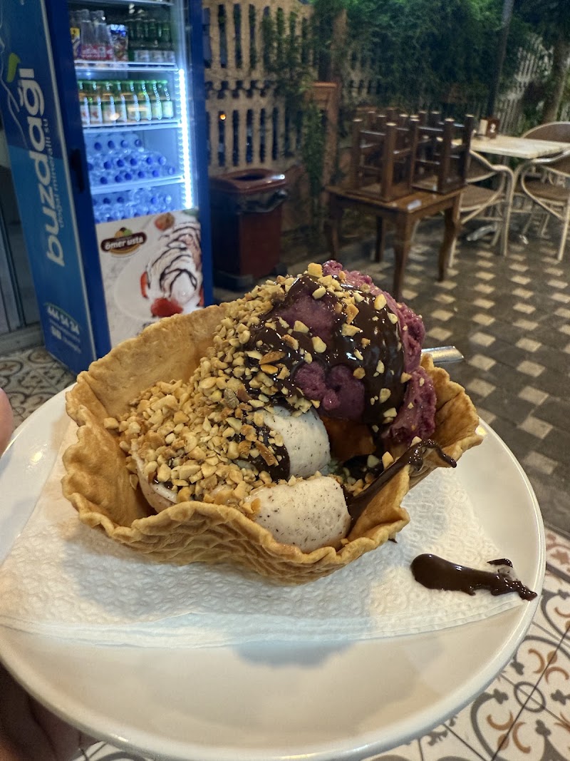 Göynüklü Ömer Usta Dondurmaları Ali Dilmen - 4