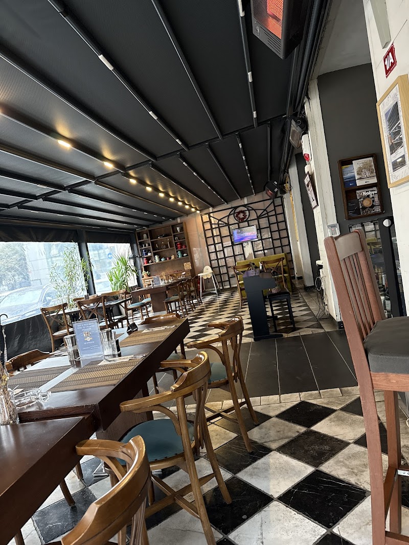 Hamburger by Aytekin Ergün - 3