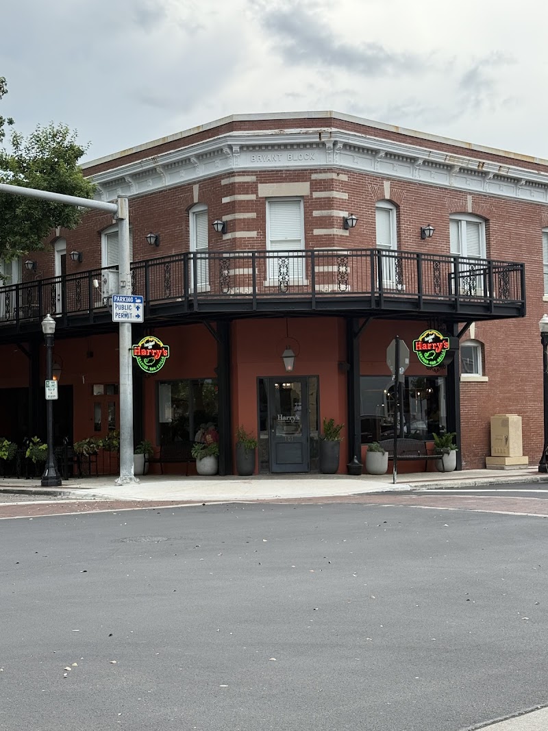 Harry's Seafood Bar & Grille - 4