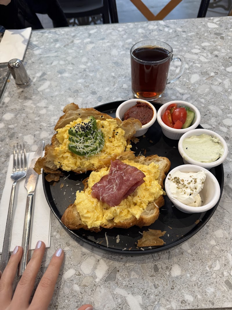 Proof Breakfast & Coffee Bostanlı - 5