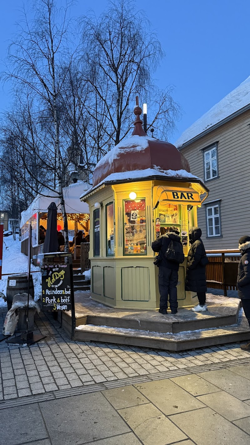 Raketten Bar & Pølse - 5