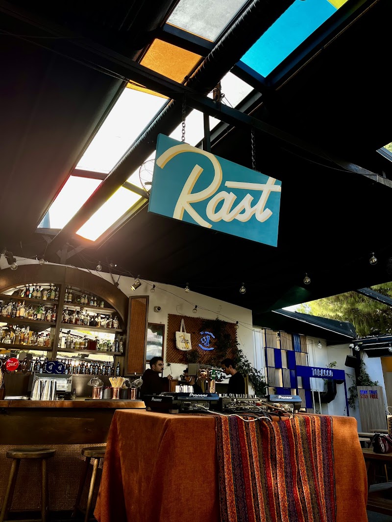 Rast Bira Bahçesi - 4